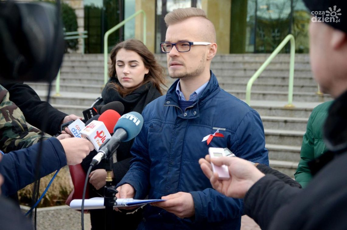 Eryk Brodnicki w obronie demokracji