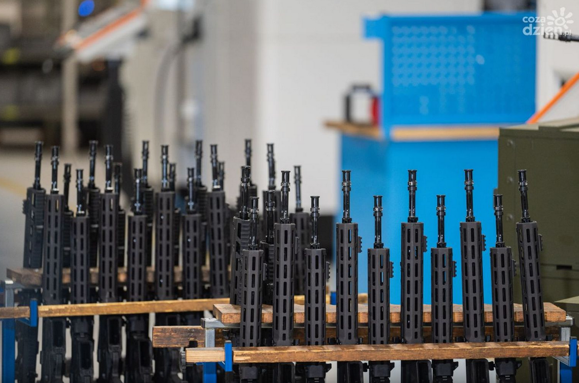 Europosłowie w Fabryce Broni Europosłowie w Fabryce Broni