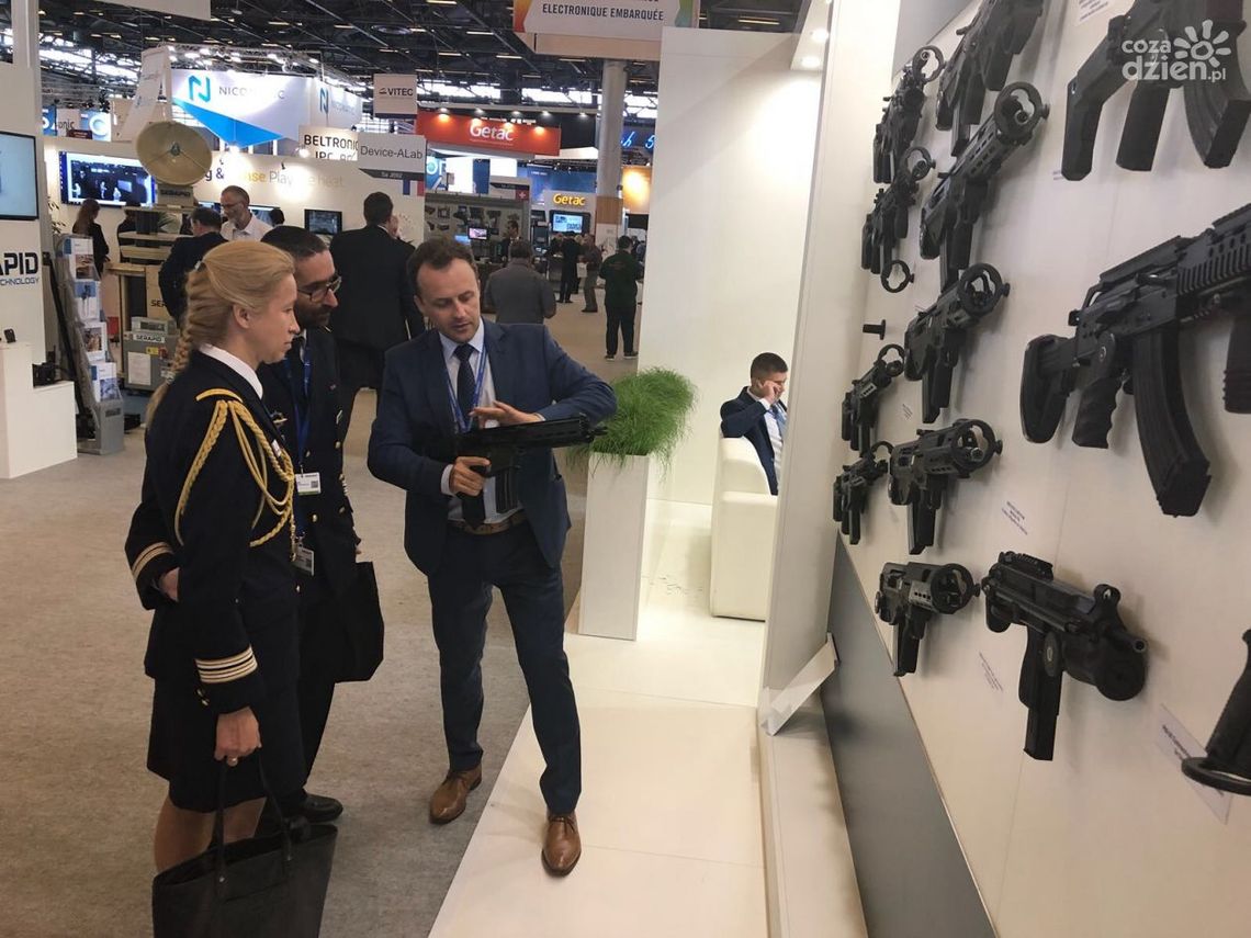 Fabryka Broni na targach EORSATORY w Paryżu