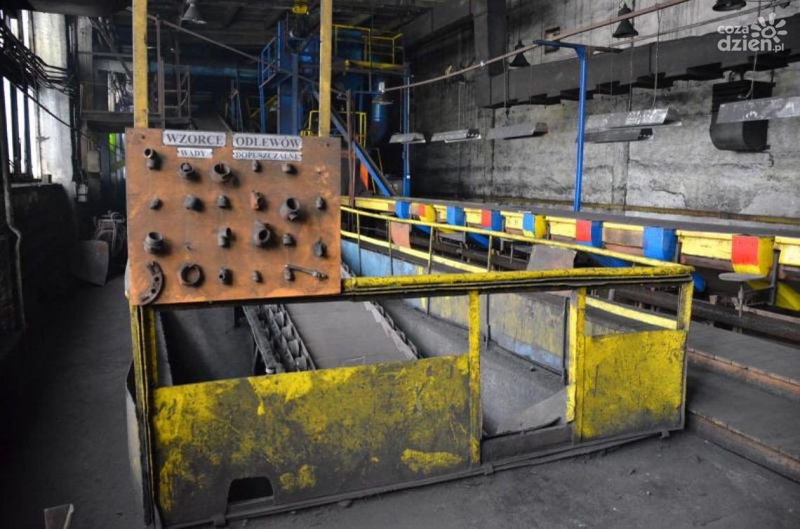 Fabryka Łączników na sprzedaż! Fabryka Łączników na sprzedaż!