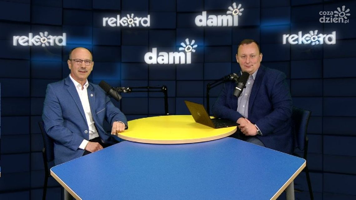 Fałek: Popieramy Szymona Hołownię