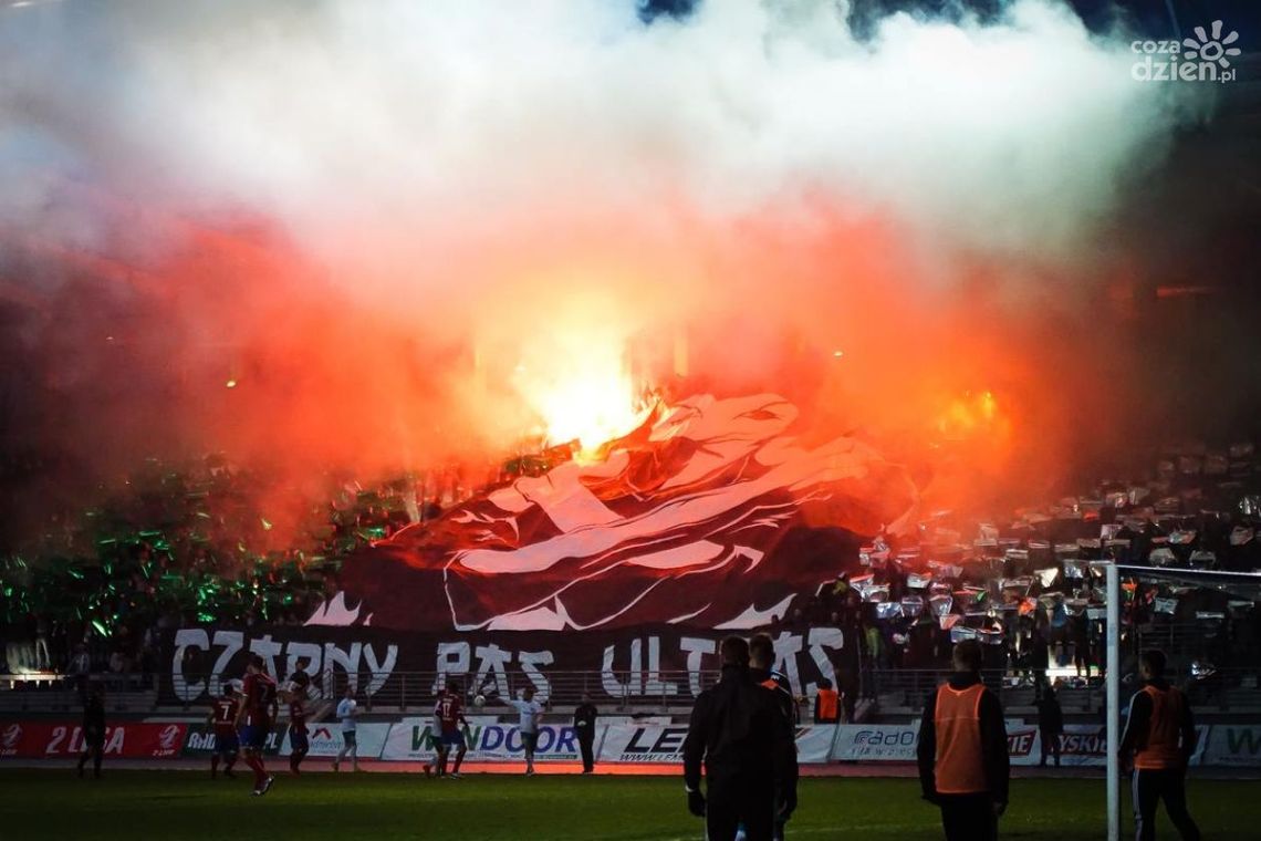Fantastyczna oprawa kibiców Radomiaka! To trzeba zobaczyć!