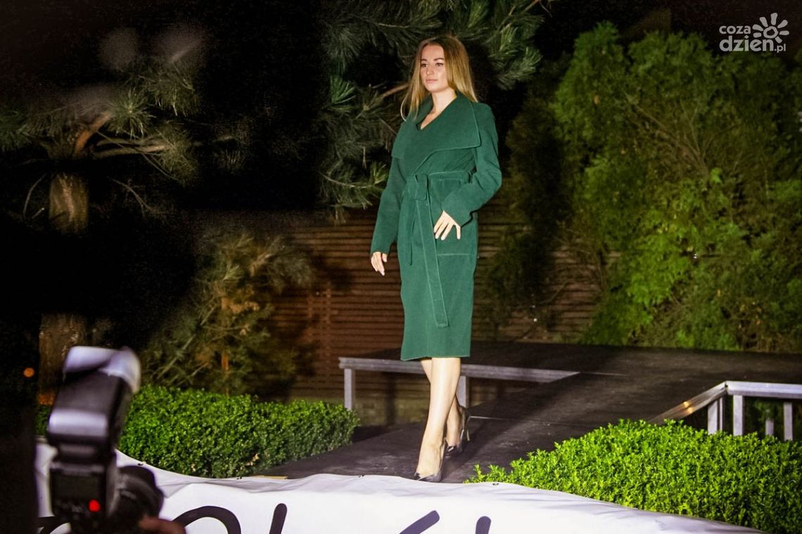 Fashion Dance Night by Dorota Okólska