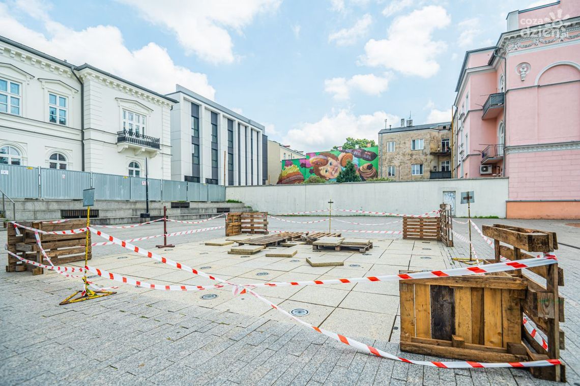 Fontanny uszkodzone. Kiedy zaczną działać?