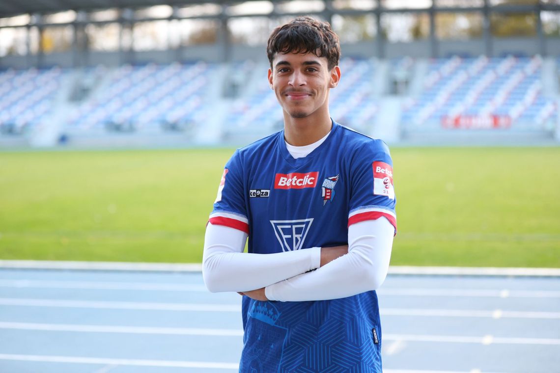 Francuz Rayan Benammar nowym pomocnikiem Broni Radom