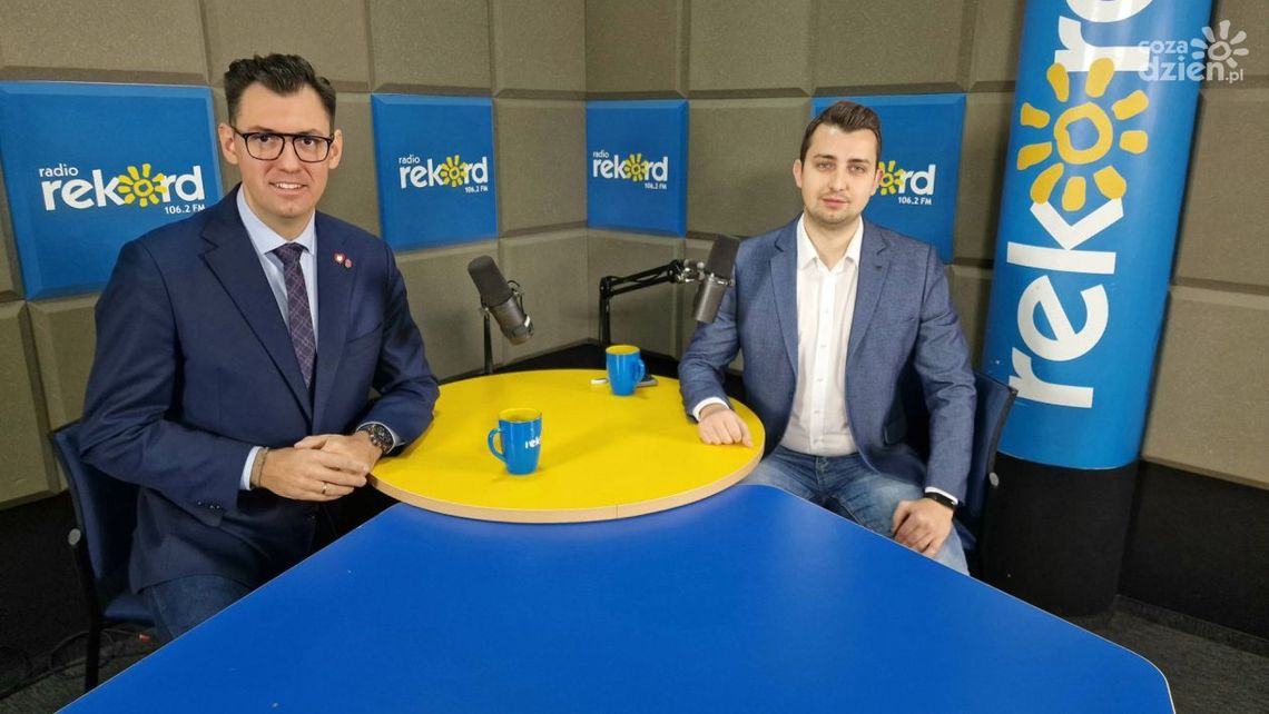 Frysztak: Obawiam się, że gdy wybory wygra PiS, wiceprezydentem może zostać R. Bąkiewicz Frysztak: Obawiam się, że gdy wybory wygra PiS, wiceprezydentem może zostać R. Bąkiewicz