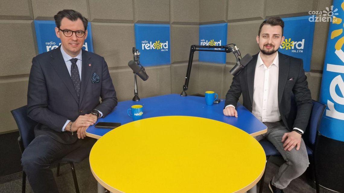 Frysztak: Władza w rękach demokratów nie jest władzą nadwyrężaną czy naginaną do granic absurdu dla własnych celów