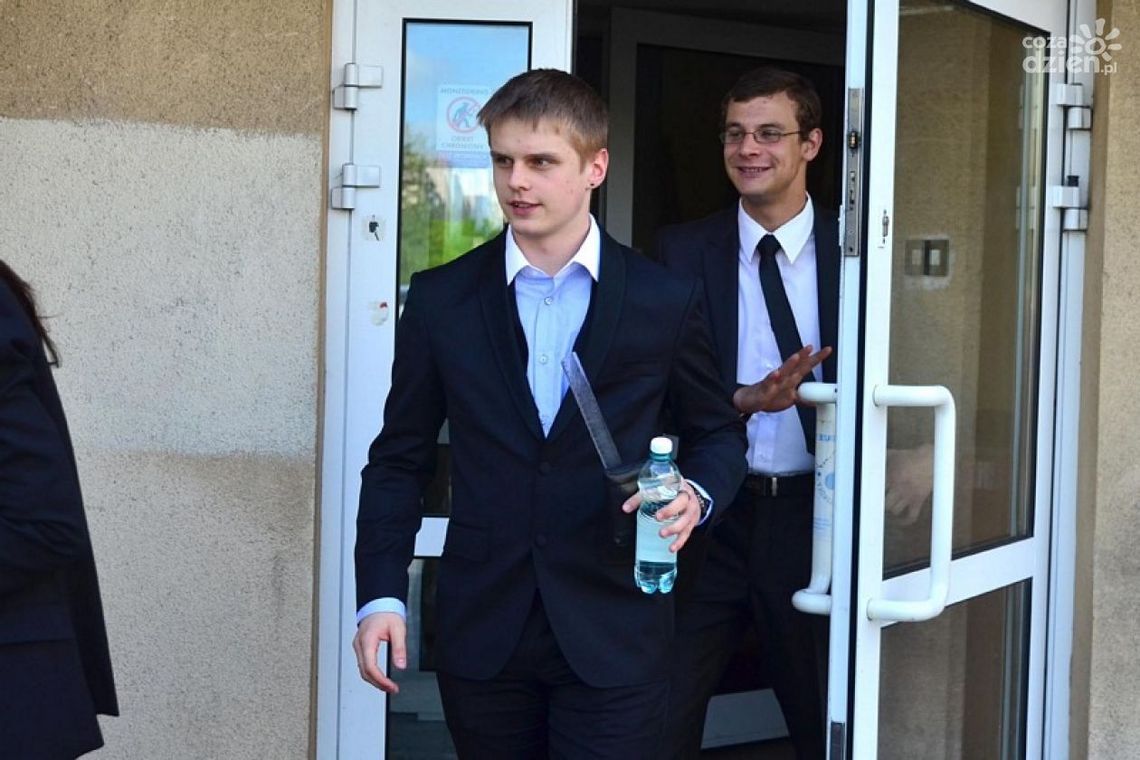 Funkcje, logarytmy i ciągi...