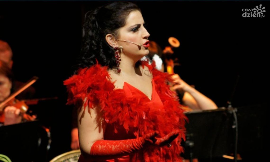 Gala Operetkowo-Rewiowa w Amfiteatrze Gala Operetkowo-Rewiowa w Amfiteatrze