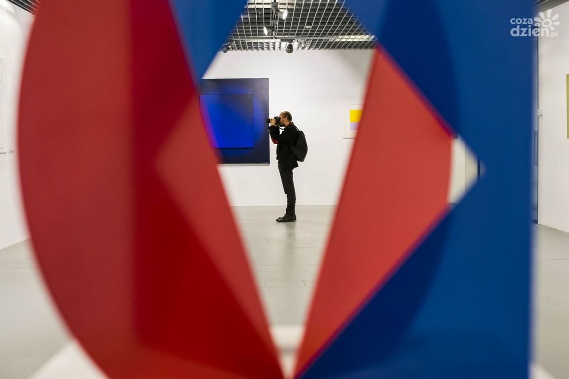 Geometria w ”Elektrowni”