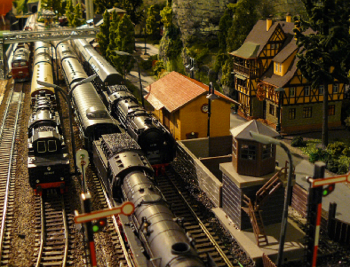 Gigantyczna makieta kolejki