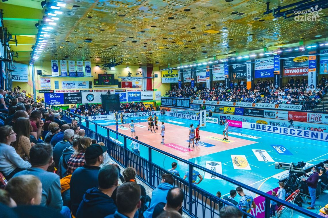 Gładki triumf Skry Bełchatów na pożegnanie hali MOSiR-u. Cerrad Enea Czarni bez seta Gładki triumf Skry Bełchatów na pożegnanie hali MOSiR-u. Cerrad Enea Czarni bez seta