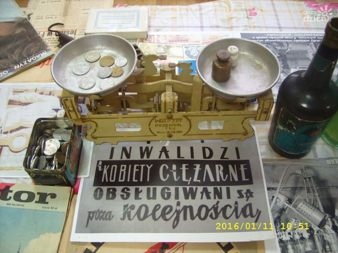 GÓZD. Przenieś się do okresu PRL-u