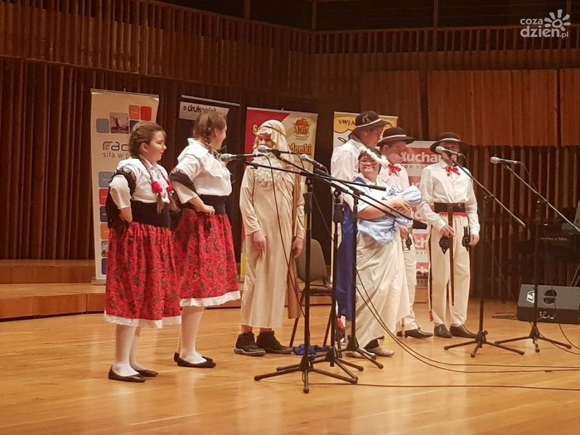 Grójec. Czy są anioły wśród uczniów Zespołu Szkół Specjalnych Grójec. Czy są anioły wśród uczniów Zespołu Szkół Specjalnych