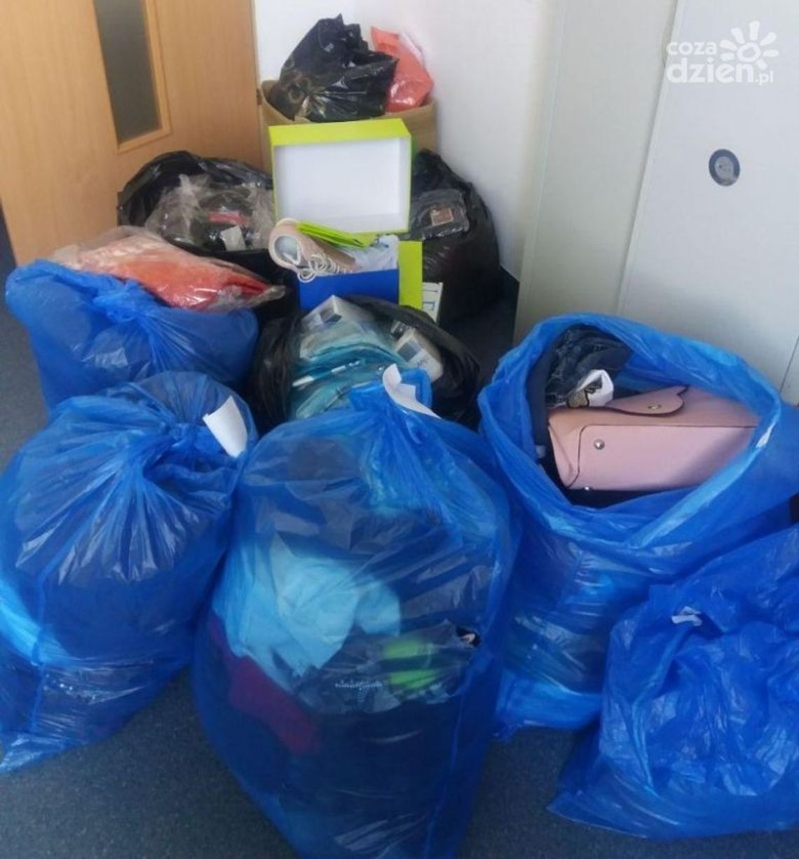 Grójec. Handlowały podrabianą odzieżą