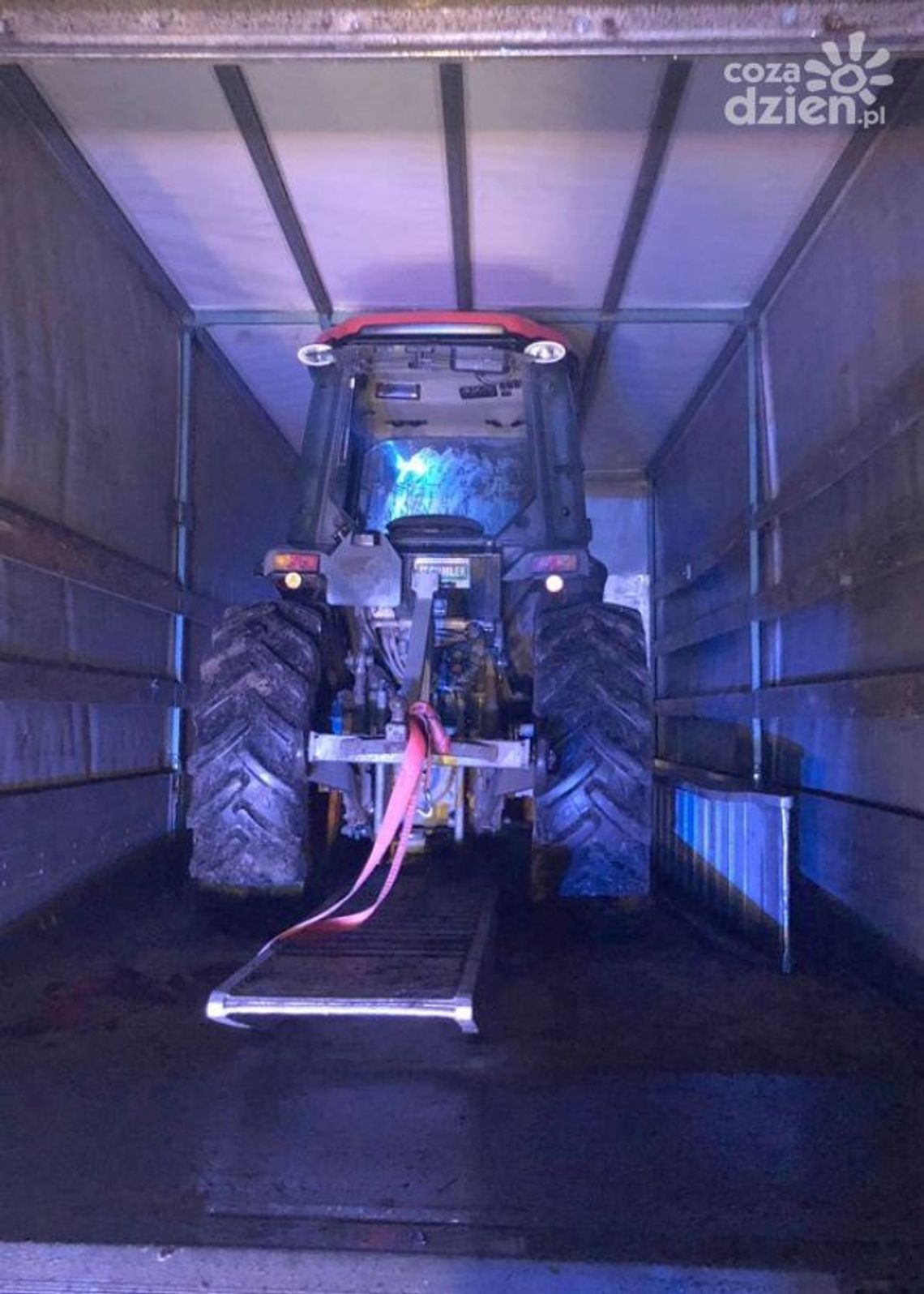 Grójec. Złodzieje ciągników złapani Grójec. Złodzieje ciągników złapani