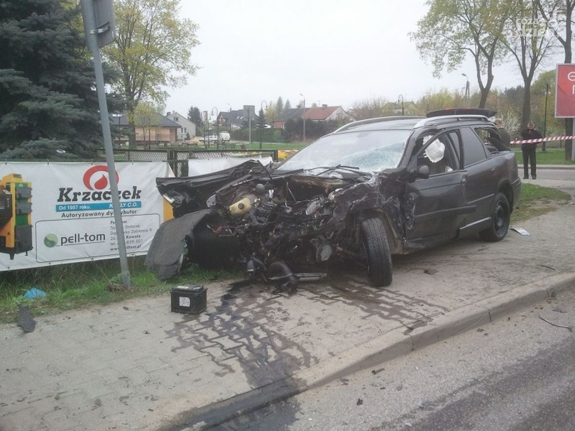 Groźny wypadek w Kowali pod Radomiem Groźny wypadek w Kowali pod Radomiem