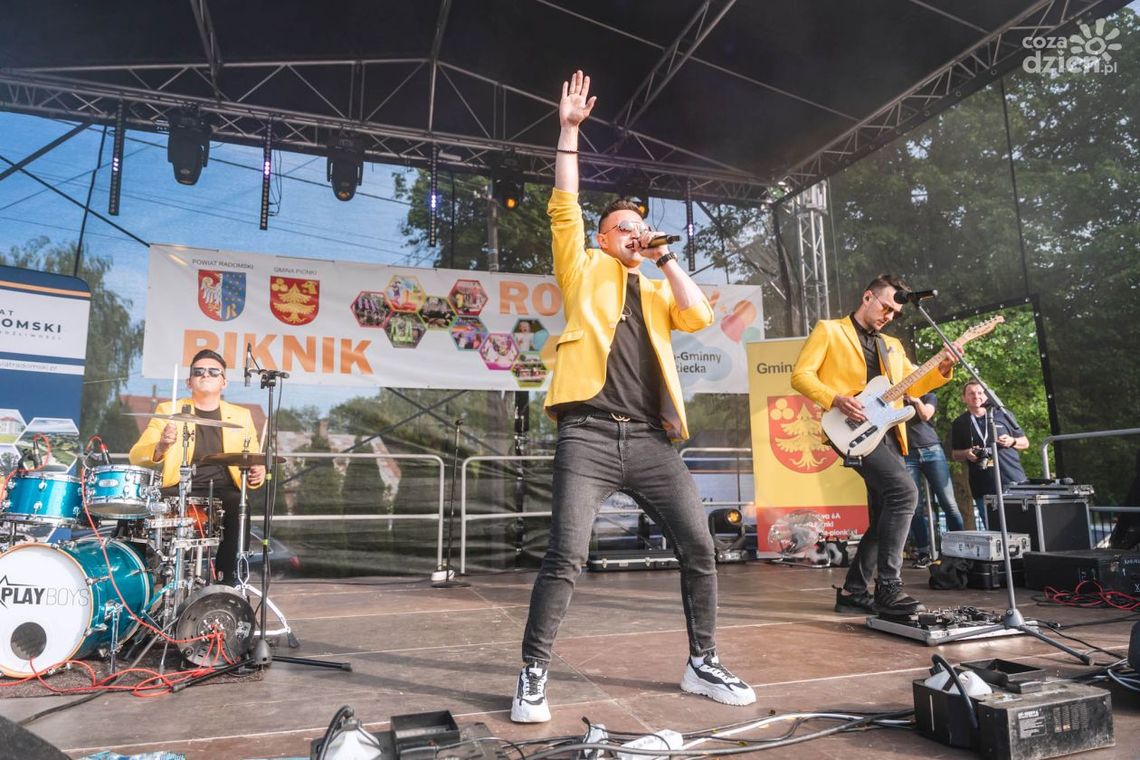 Grupa Playboys gwiazdą dożynek w Zakrzewie