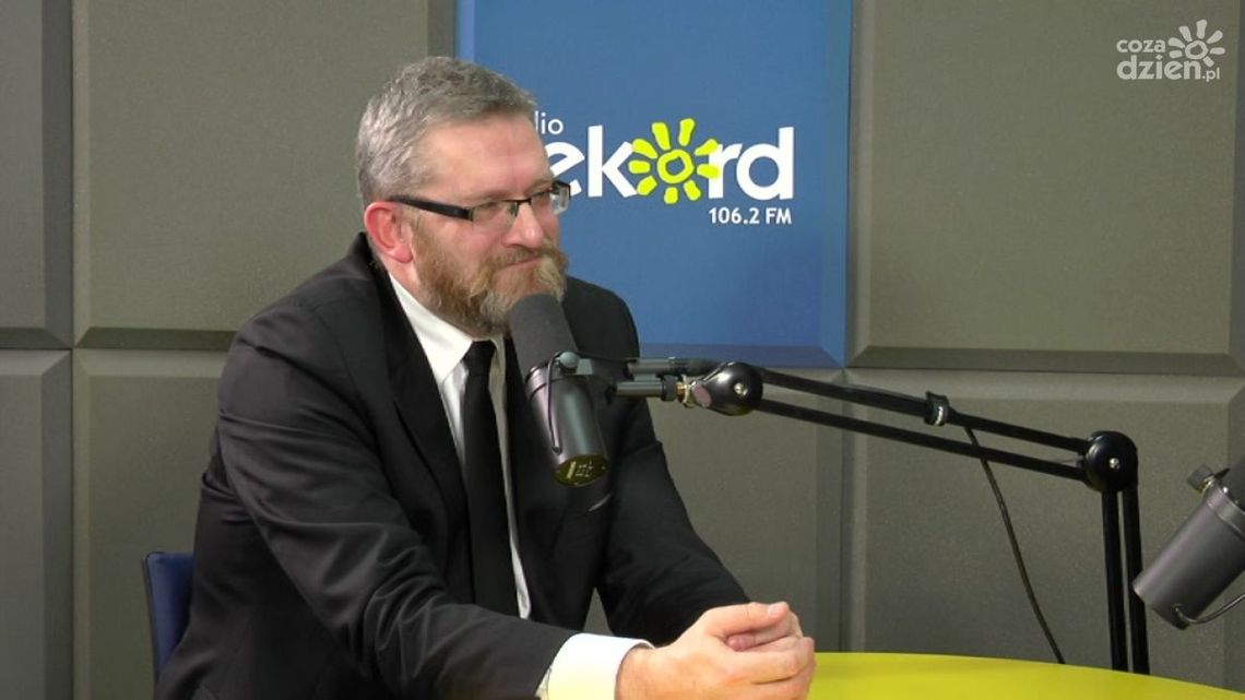 Grzegorz Braun: 60 tys. ludzi zabił nie wirus SARS-CoV-2, ale Morawiecki, Niedzielski i Szumowski