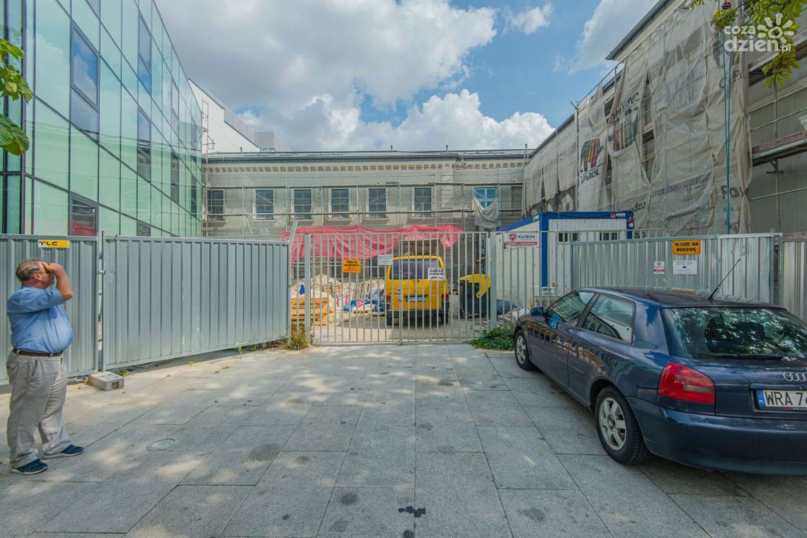 Hiltona nie będzie?