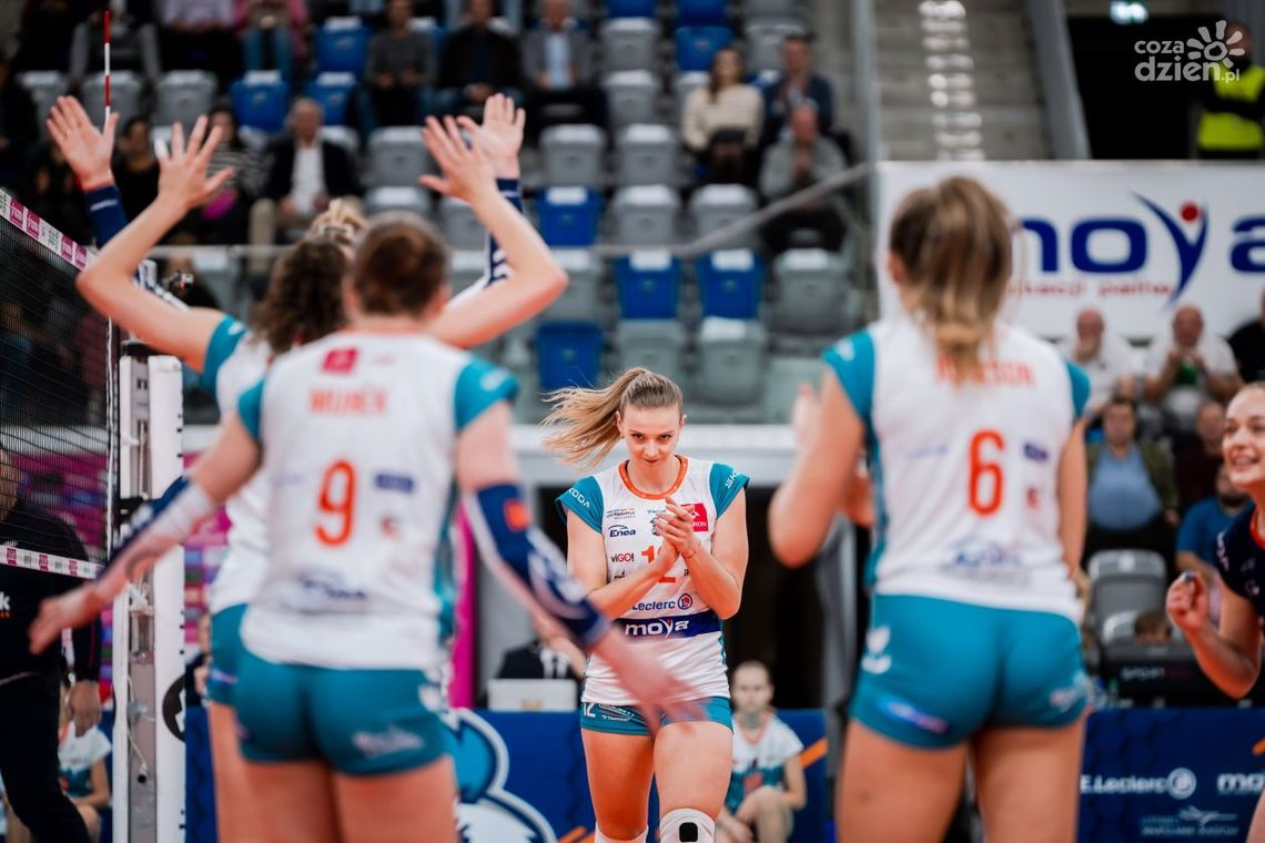 Historyczna wygrana Moya Radomki Radom z rzeszowiankami