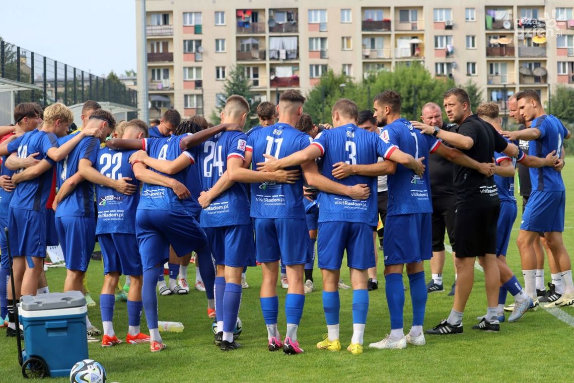 Hokejowy wynik i zwycięstwo Broni Radom w sparingu ze Świdniczanką Hokejowy wynik i zwycięstwo Broni Radom w sparingu ze Świdniczanką