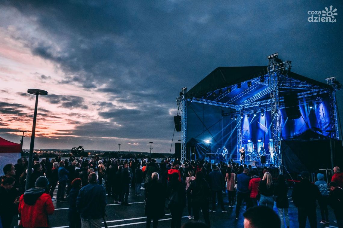 Huczne urodziny Galerii Słonecznej [wideo]