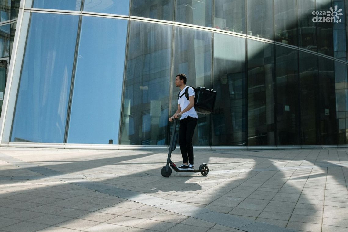 Hulajnogi Ruptor a konkurencja – Co wyróżnia tę markę na tle innych? Hulajnogi Ruptor a konkurencja – Co wyróżnia tę markę na tle innych?