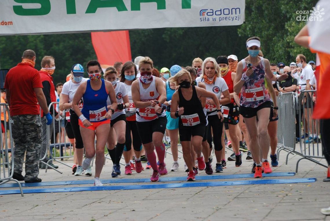 Hybrydowy Półmaraton Radomskiego Czerwca'76 (zdjęcia)