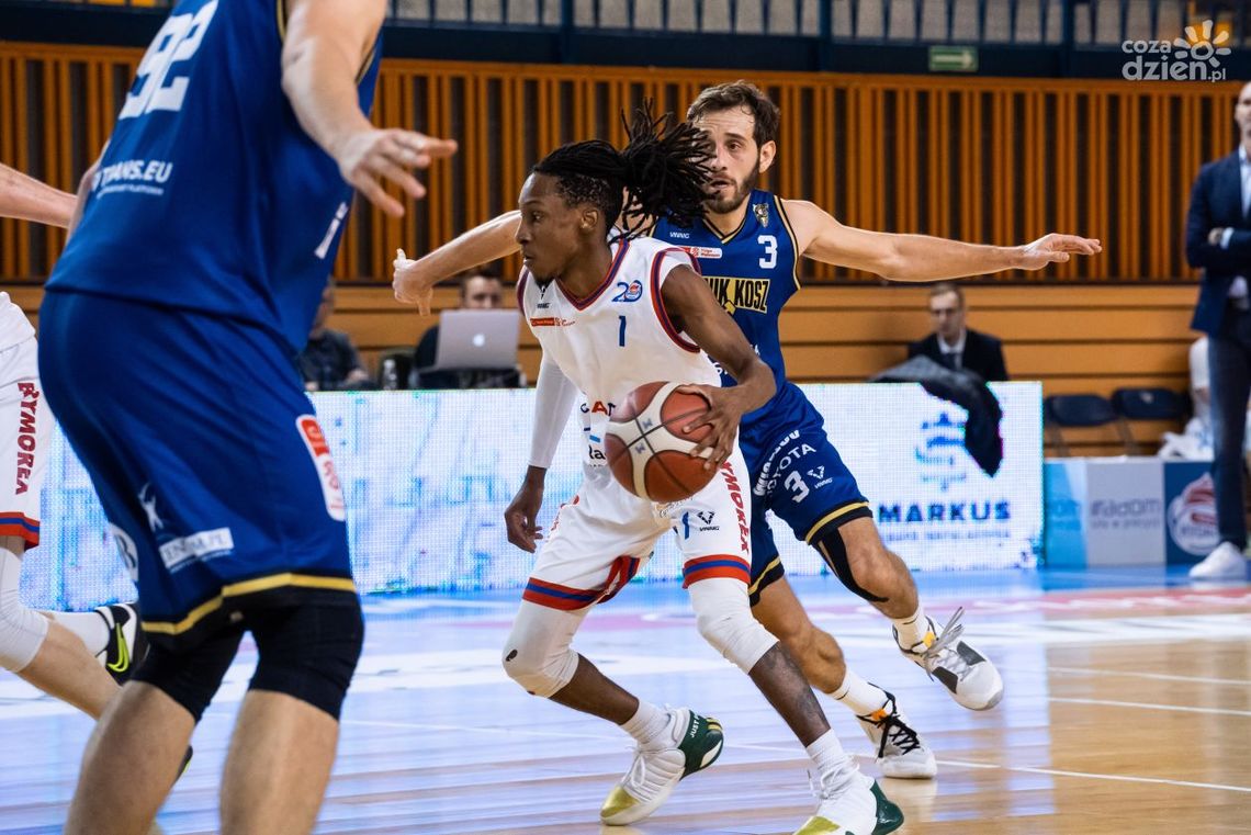 HydroTruck przegrał pod "złotym sufitem" z Górnikiem Wałbrzych