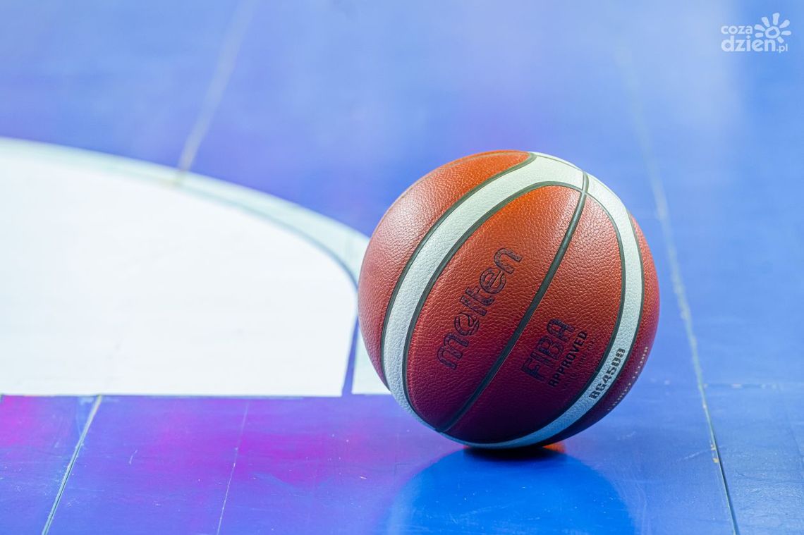 HydroTruck Radom imponował w rzutach za trzy punkty, ale przegrał ze Stalą w Ostrowie HydroTruck Radom imponował w rzutach za trzy punkty, ale przegrał ze Stalą w Ostrowie