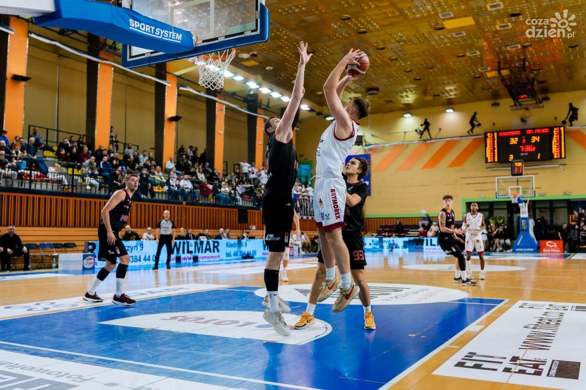 HydroTruck Radom pod złotym sufitem podejmie outsidera rozgrywek