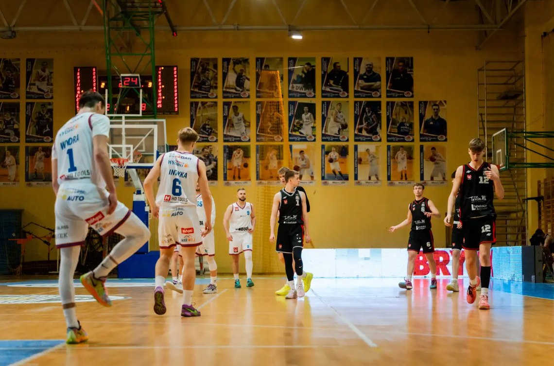 HydroTruck Radom wygrał z Lublinianką KUL Basketball HydroTruck Radom wygrał z Lublinianką KUL Basketball