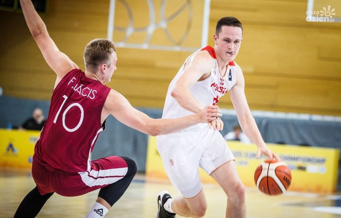 HydroTruck Radom z licencją na grę w Energa Basket Lidze i nowym koszykarzem HydroTruck Radom z licencją na grę w Energa Basket Lidze i nowym koszykarzem