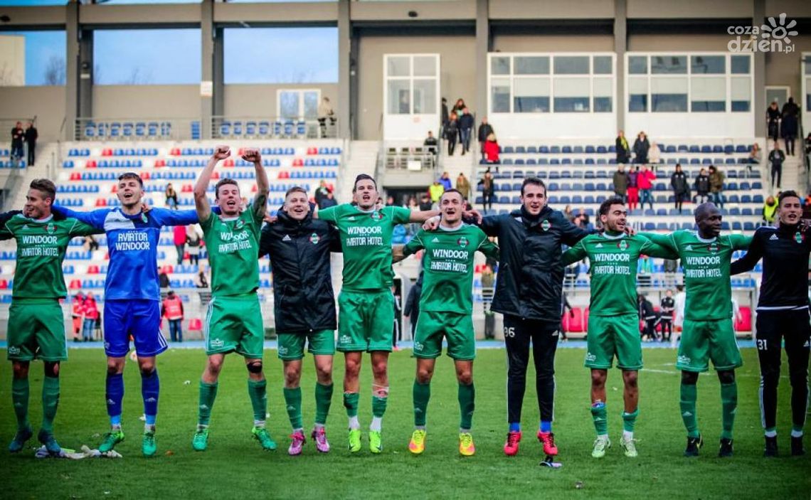 II liga. Beniaminek mistrzem jesieni II liga. Beniaminek mistrzem jesieni