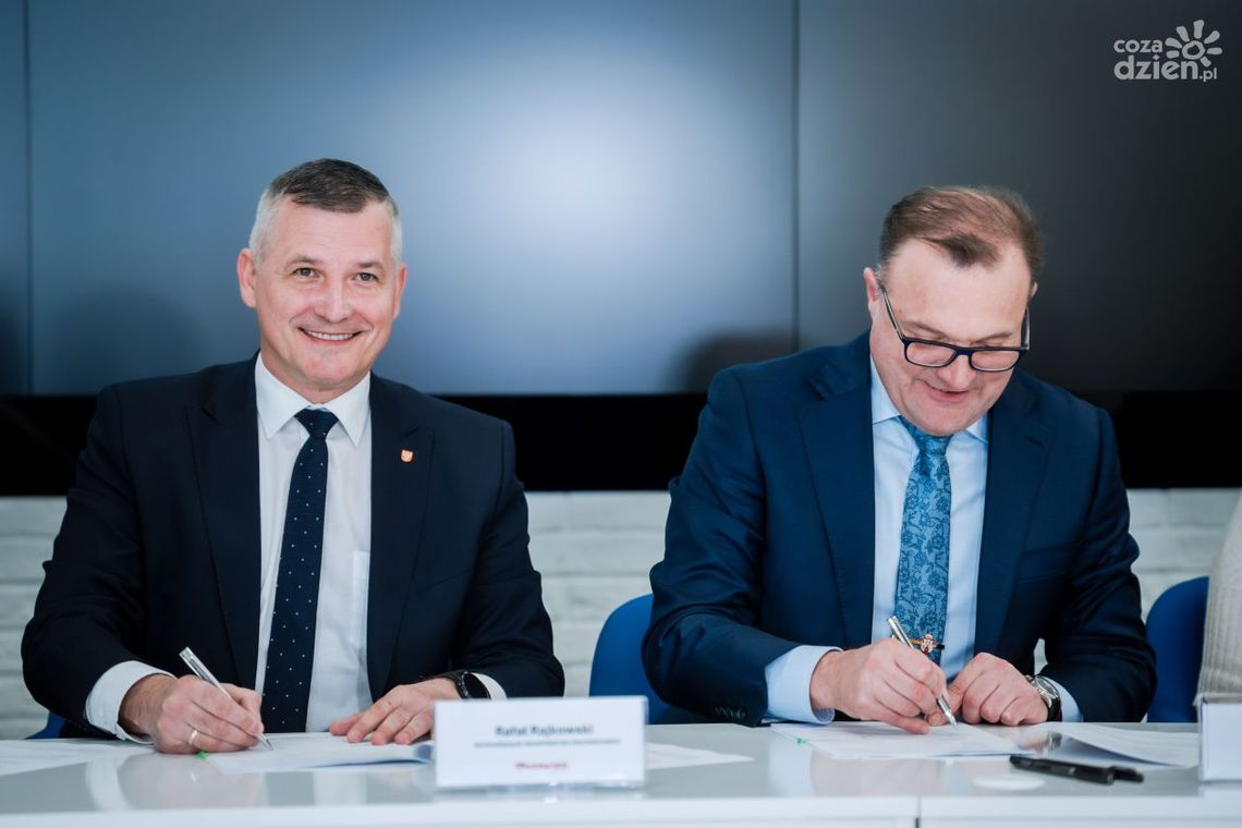 Informacje. 12 inwestycji w regionie radomskim