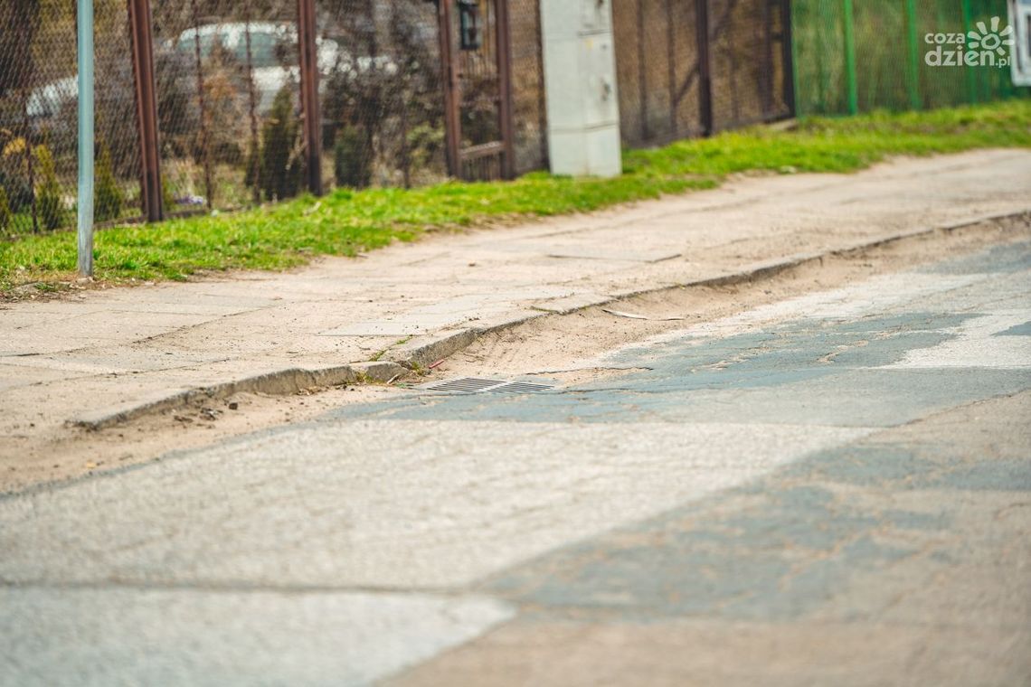 Informacje. Będą nowe chodniki 