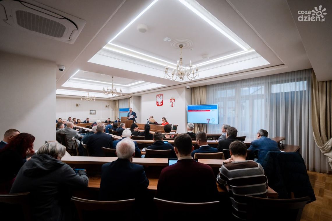 Informacje. Budżet miasta przyjęty
