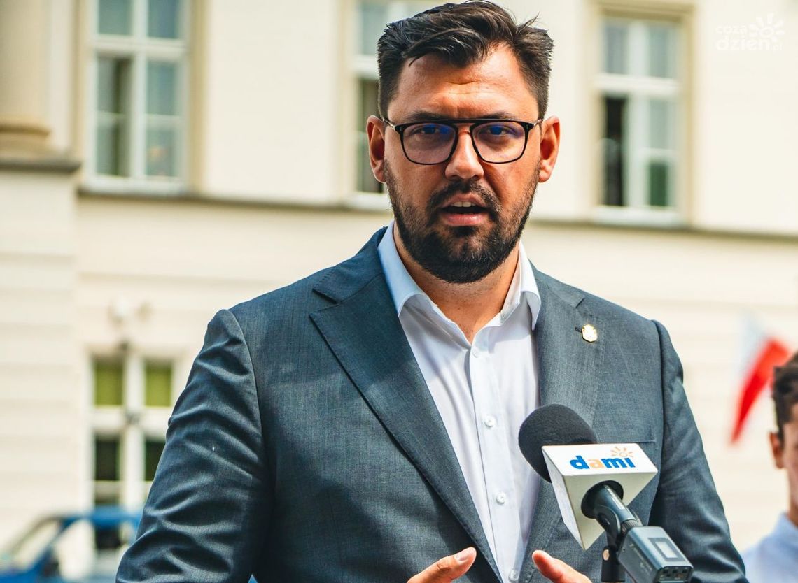 Informacje. KO chce kontrolować wybory