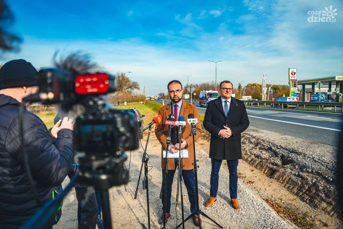 Informacje. Miliony na Warszawską