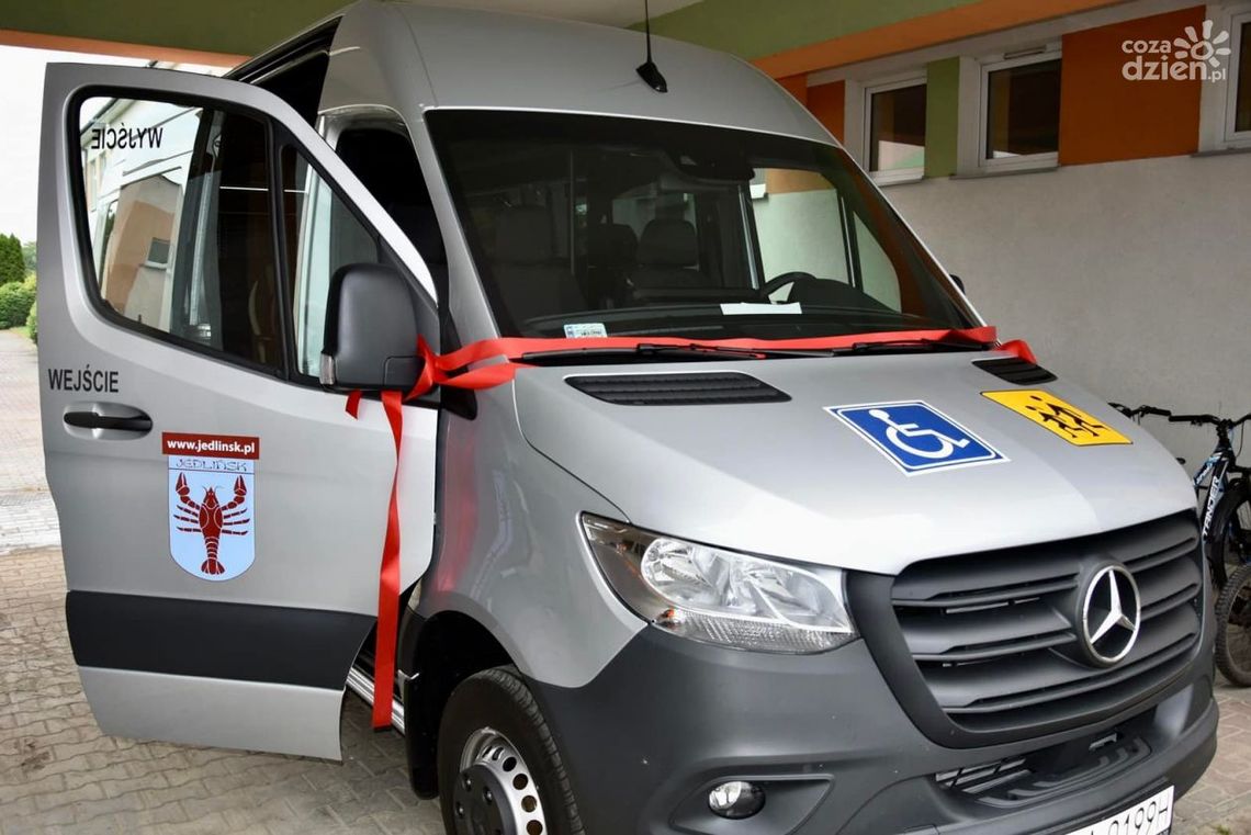 Informacje. Nowy autobus pomoże niepełnosprawnym