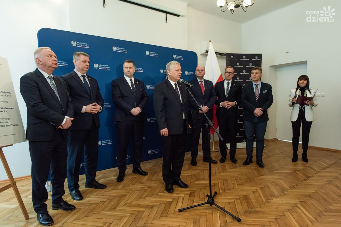 Informacje. Ponad 60 mln zł na kształcenie zawodowe