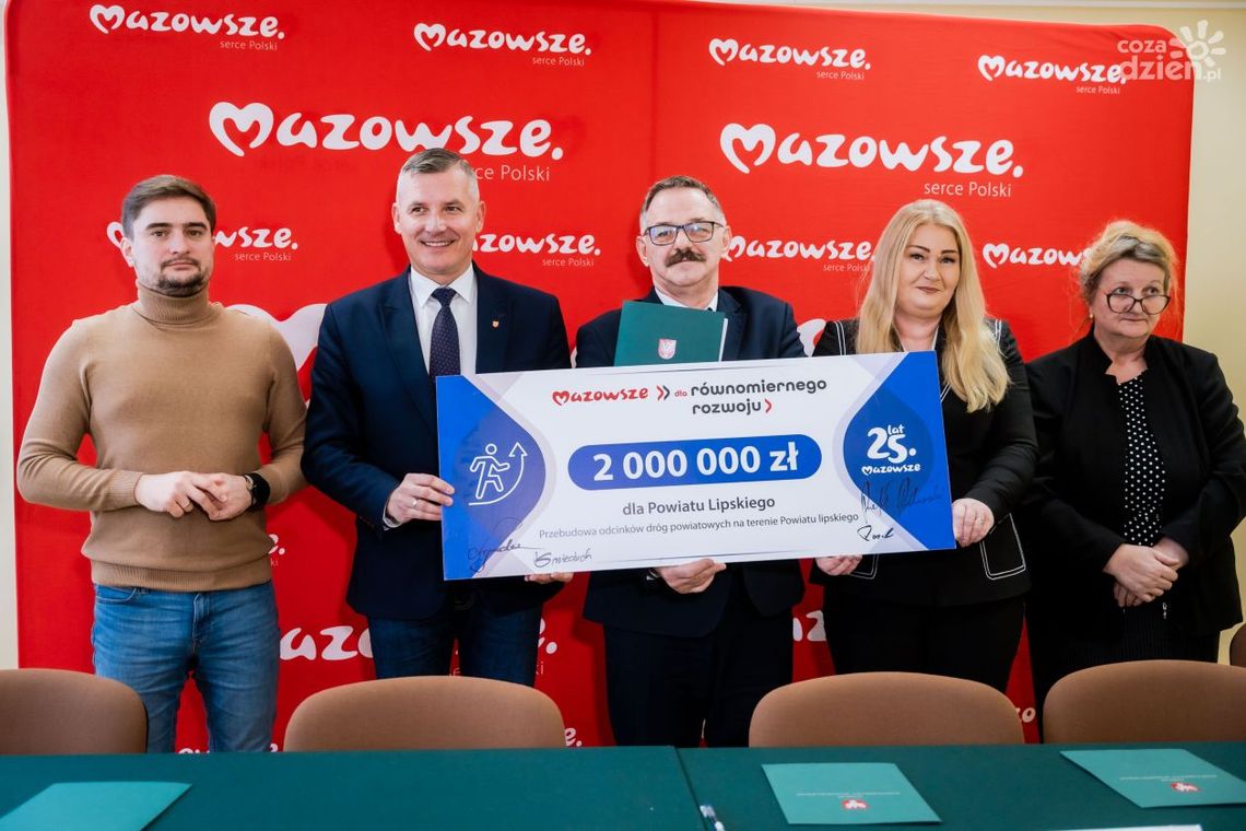 Informacje. Powiat lipski otrzymał 2 mln zł z budżetu samorządu województwa mazowieckiego