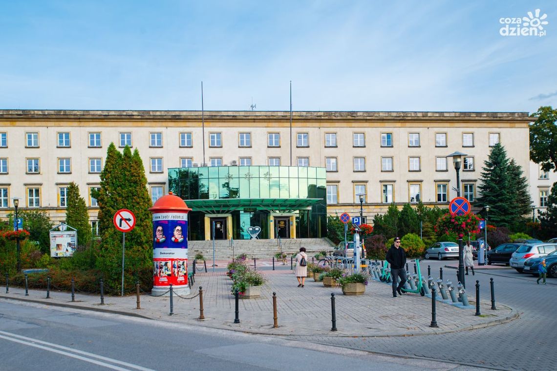 Informacje. Poznamy skład prezydium Informacje. Poznamy skład prezydium