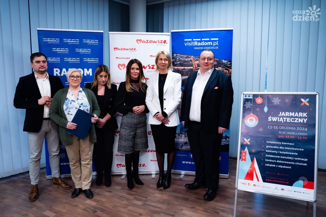 Informacje. Przygotowania do Jarmarku Świątecznego Informacje. Przygotowania do Jarmarku Świątecznego