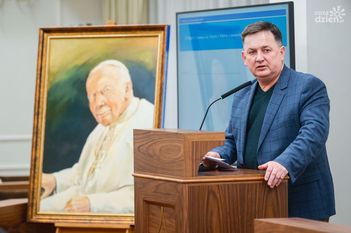 Informacje. Radni w obronie Jana Pawła II Informacje. Radni w obronie Jana Pawła II