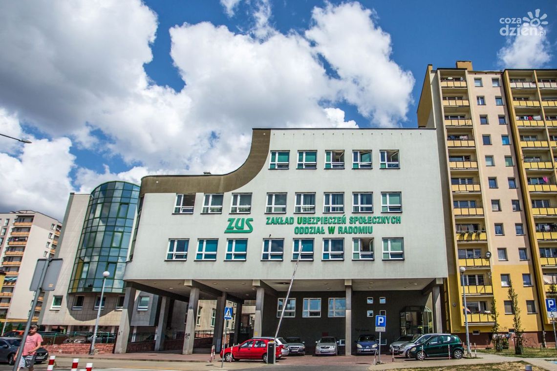 Informacje. Renty i emerytury idą w górę