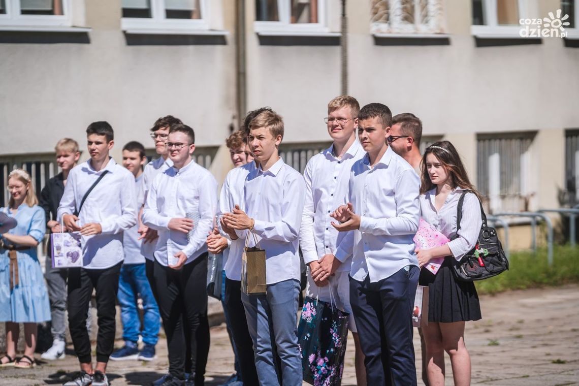 Informacje. Rozpoczęły się wakacje