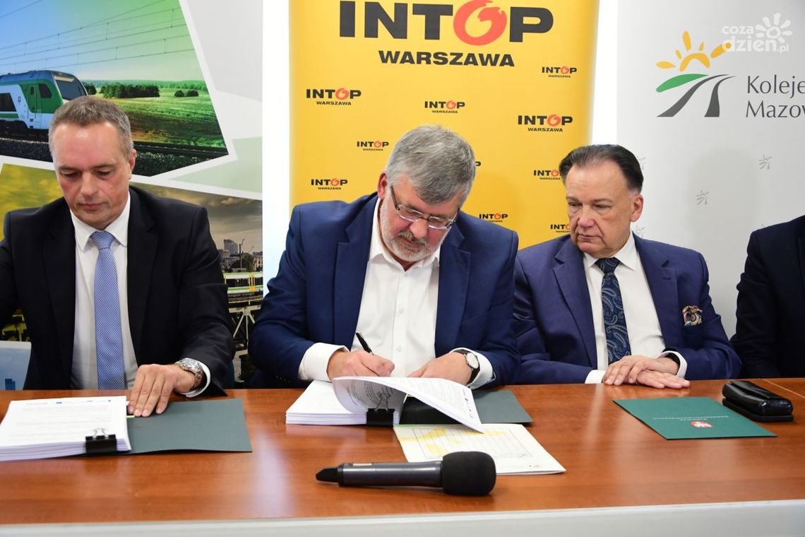 Informacje. Umowa na serwisownię Kolei Mazowieckich