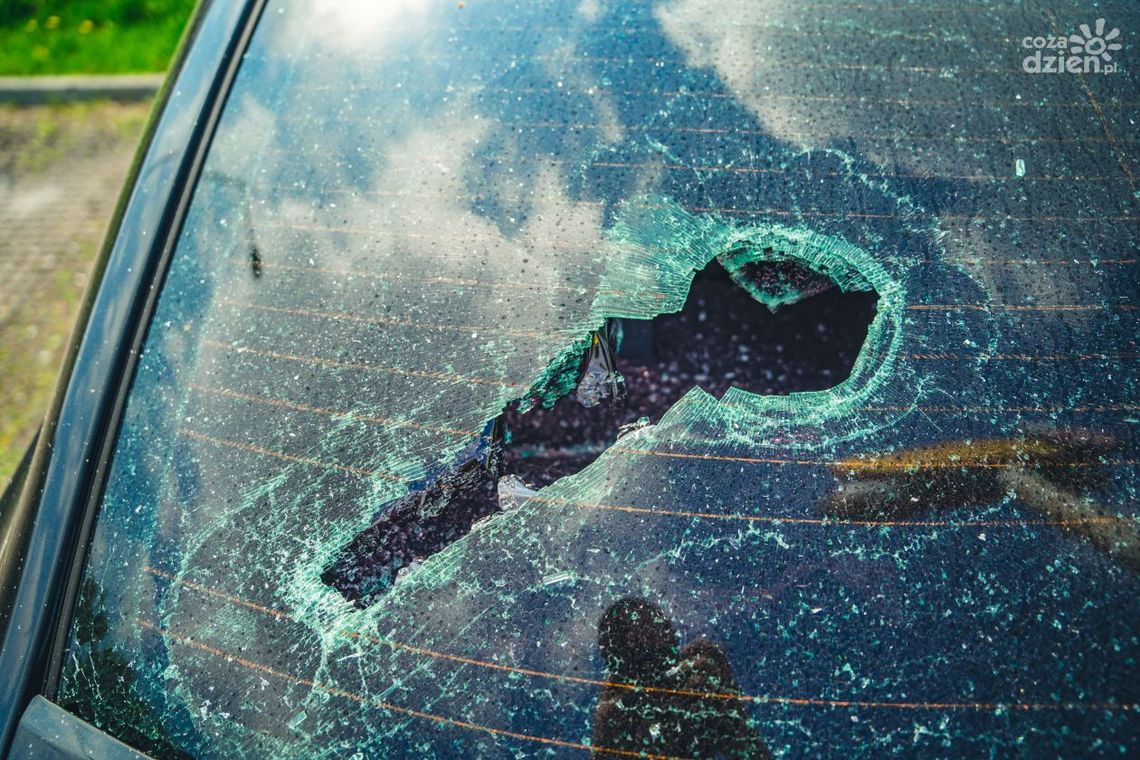 INFORMACJE. Wandal wybijał szyby na Południu